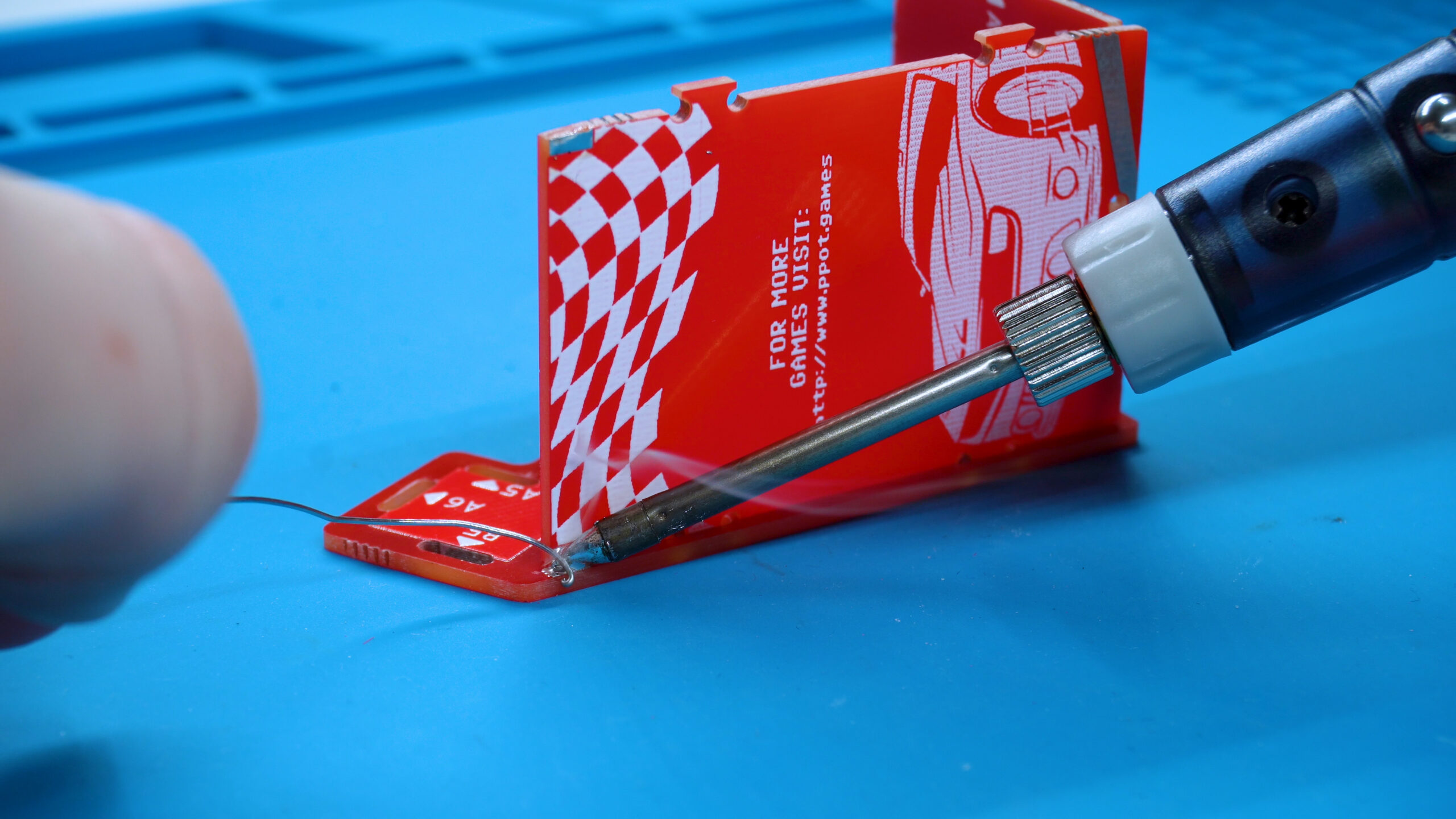 Assembly.00_01_55_15.Still009